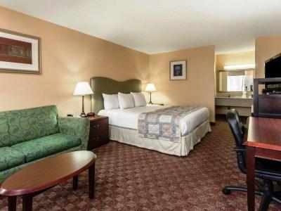 Ramada By Wyndham Altamonte Springs Near I-4 Hotel Exterior foto
